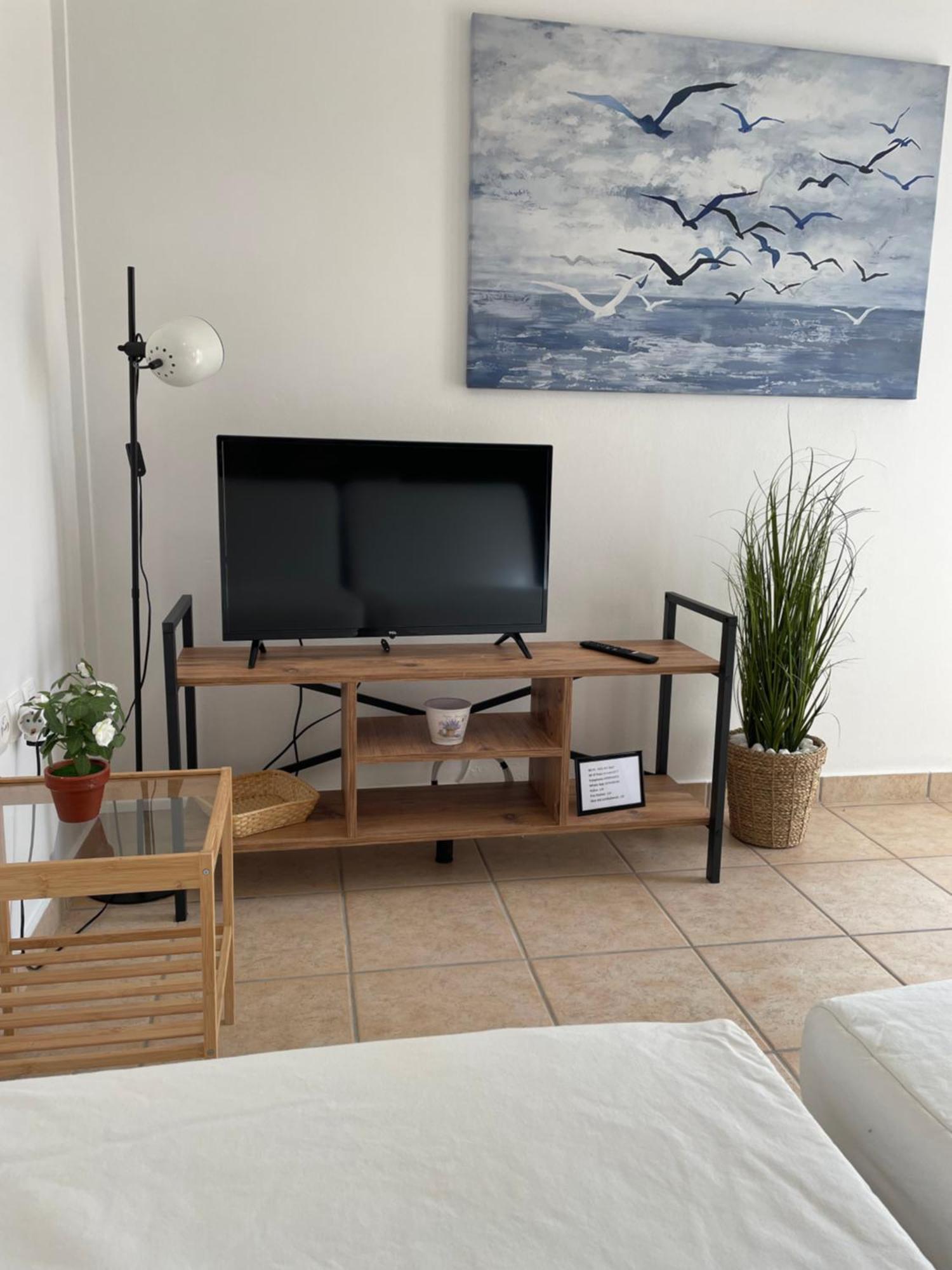 Mini Art Apartments Gerani  Exterior photo