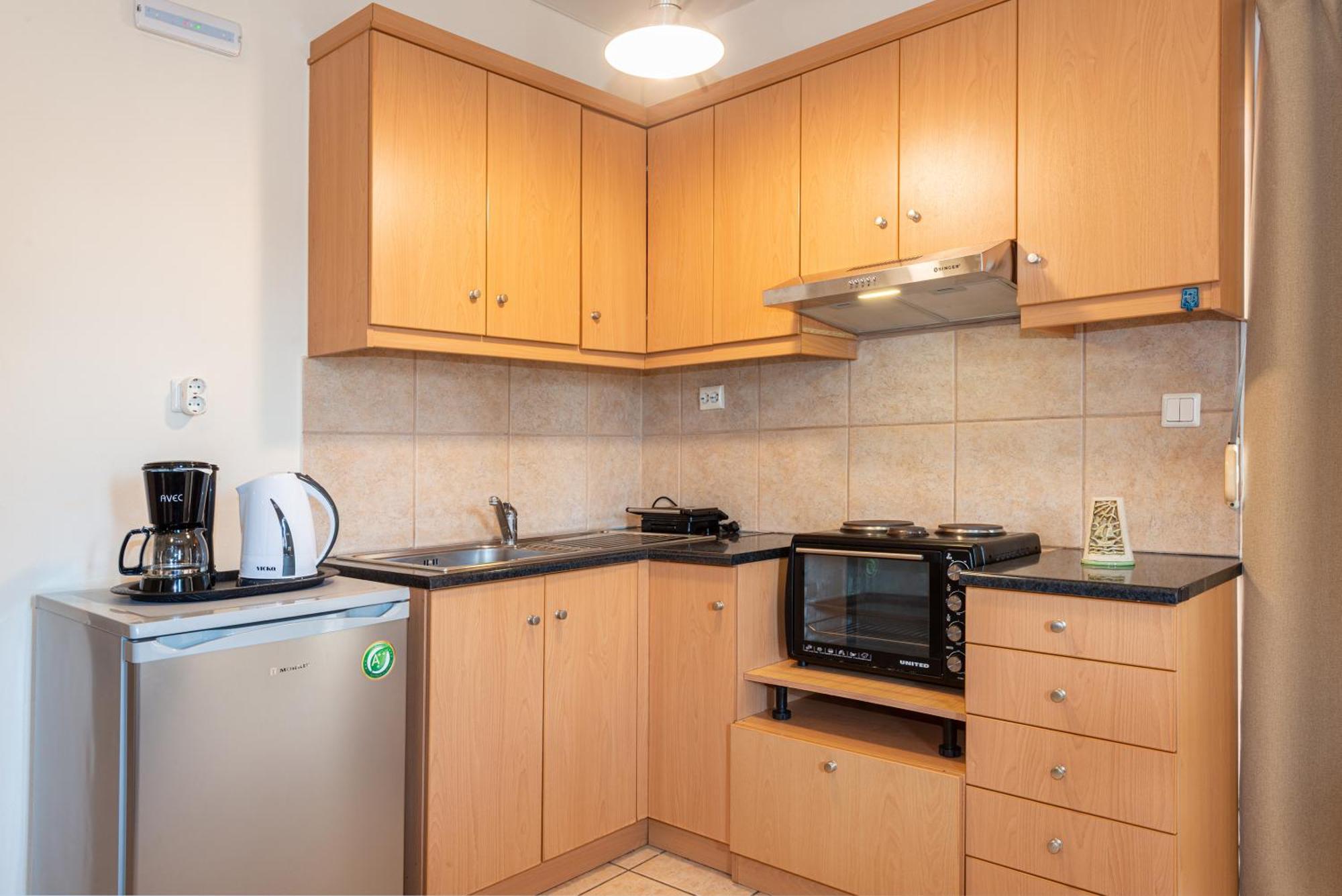 Mini Art Apartments Gerani  Exterior photo