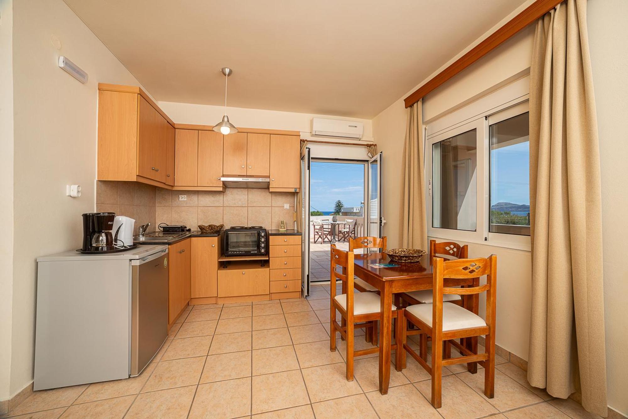 Mini Art Apartments Gerani  Exterior photo