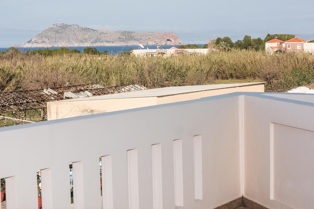 Mini Art Apartments Gerani  Exterior photo